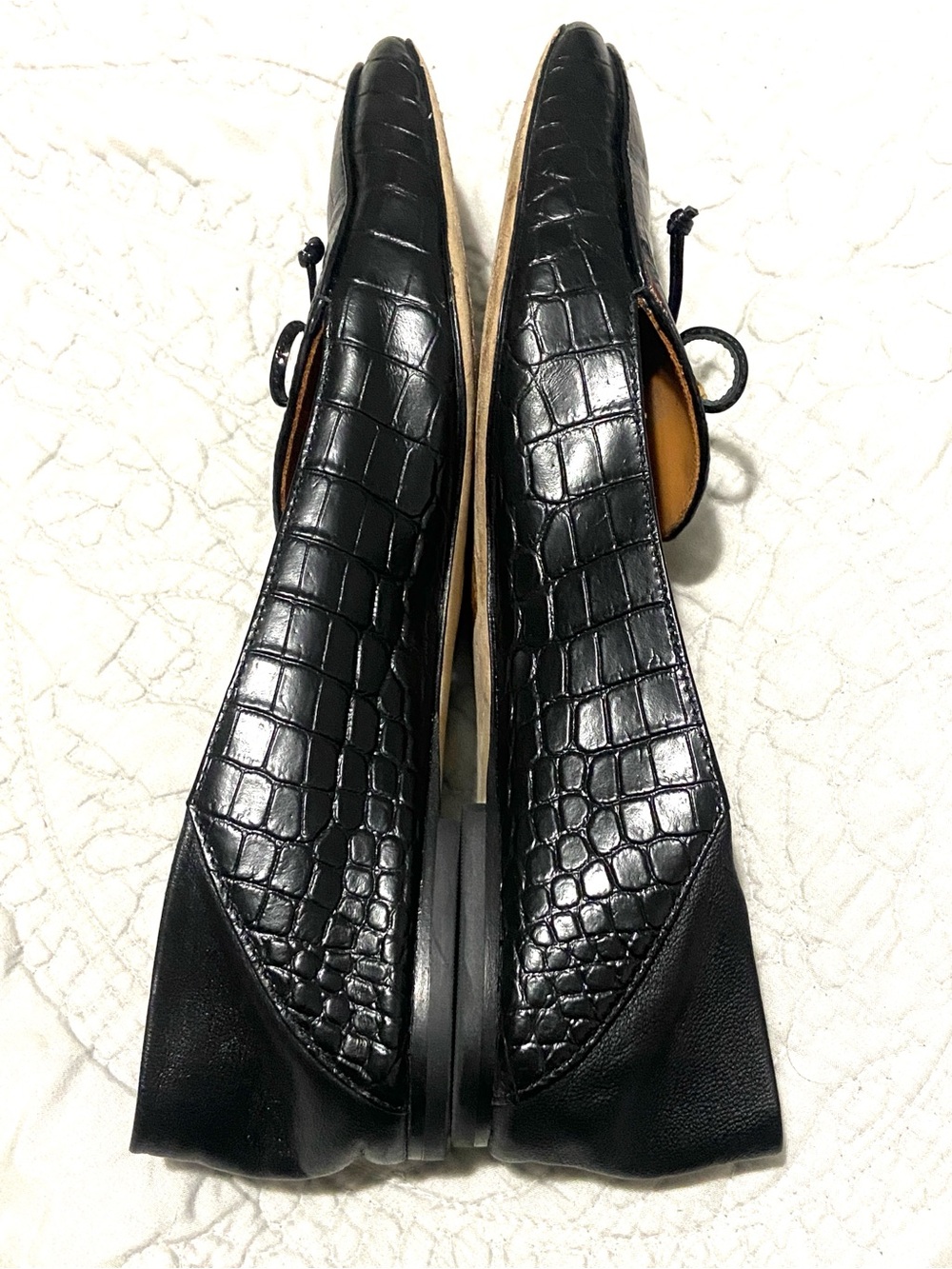 Tory Burch Black Croc-Embossed Leather charm  Loafers - Picture 6 of 11